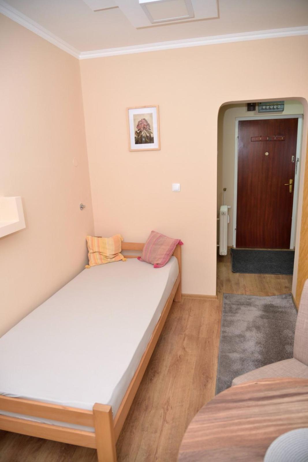 Apartman Ana Becej Bagian luar foto